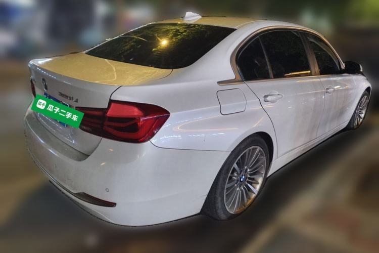 Used BMW 3 Series 2019 320Li xDrive Fashion Model Rear Right 45 Deg