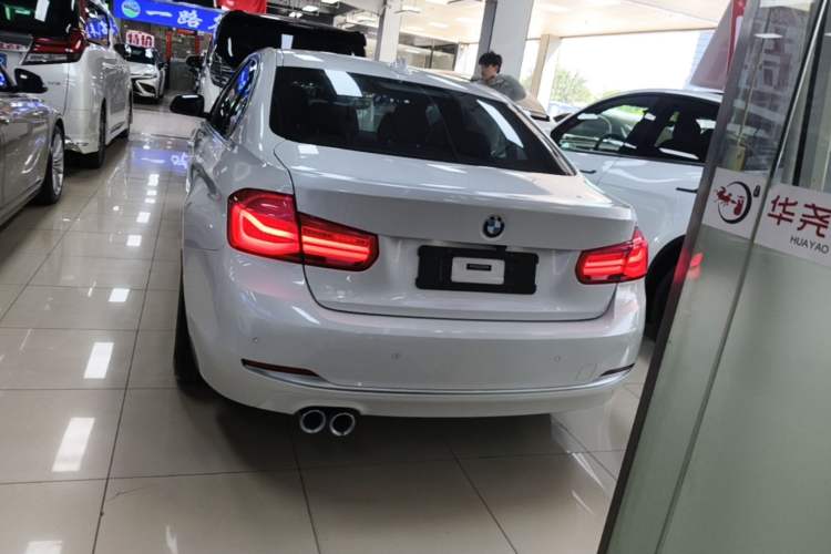 Used BMW 3 Series 2019 320Li Fashion Model Rear