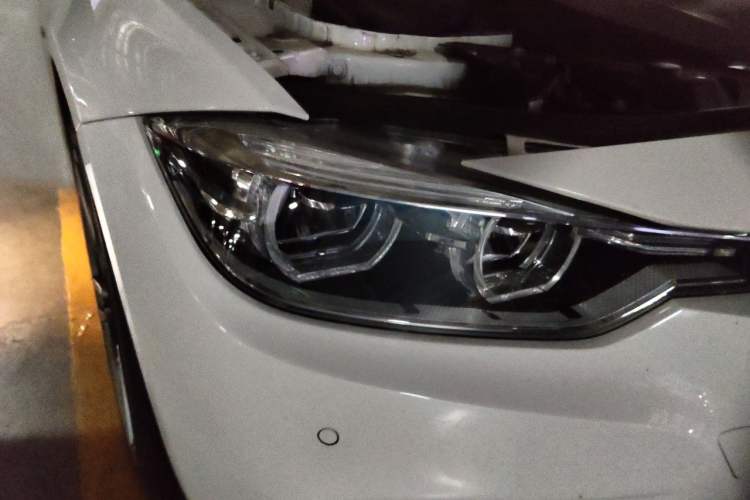 Used BMW 3 Series 2019 320Li M Sport Package Right Front Headlight