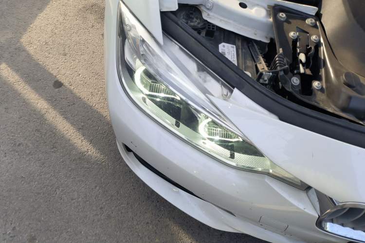 Used BMW 3 Series 2019 320Li Fashion Model Right Front Headlight