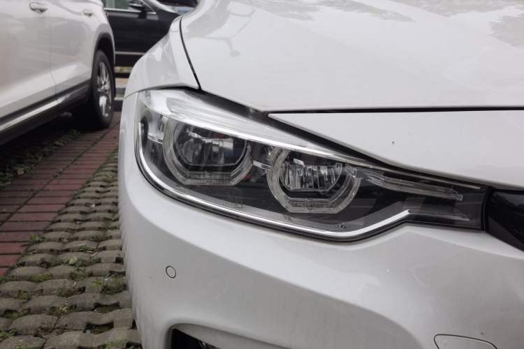 Used BMW 3 Series 2019 320Li M Sport Package Right Front Headlight