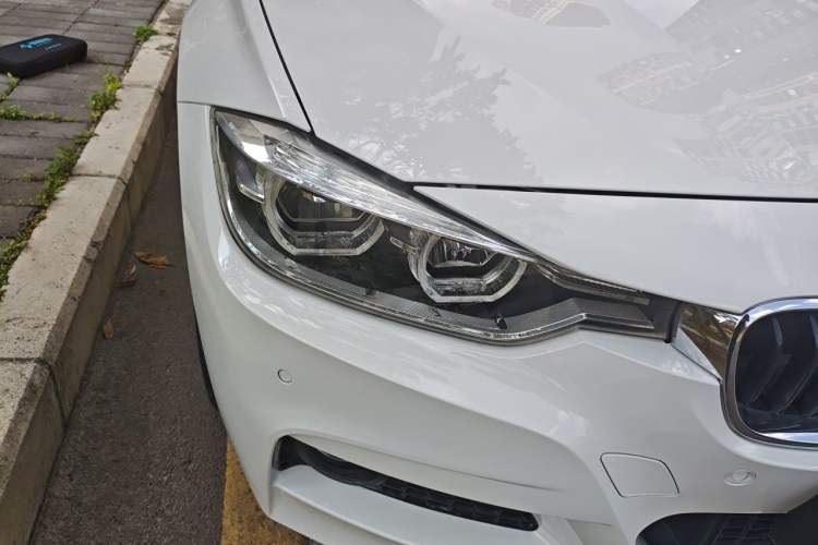 Used BMW 3 Series 2019 320Li M Sport Package Right Front Headlight