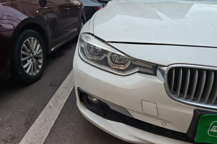 Used BMW 3 Series 2019 320Li Fashion Model Right Front Headlight