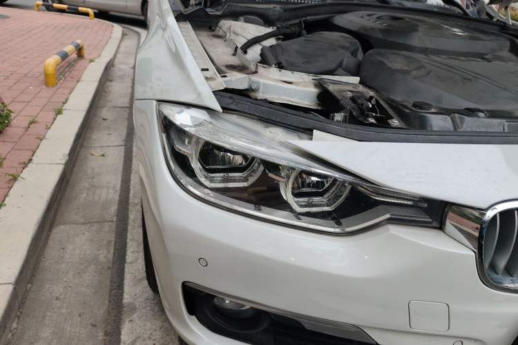 Used BMW 3 Series 2019 320Li Fashion Model Right Front Headlight