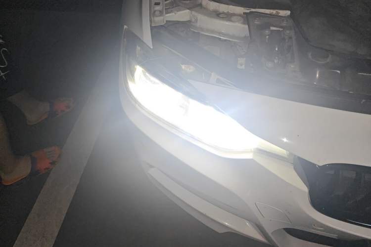 Used BMW 3 Series 2019 320Li M Luxury Package Right Front Headlight