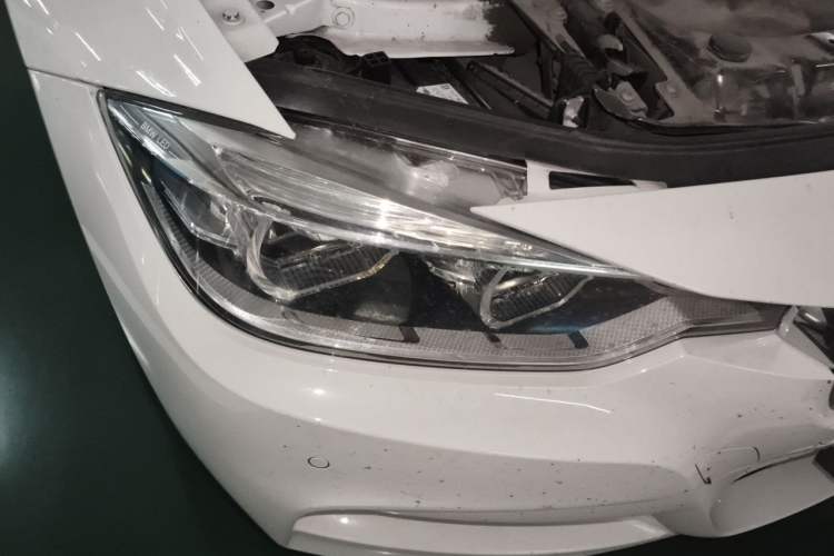 Used BMW 3 Series 2019 320Li M Sport Package Right Front Headlight