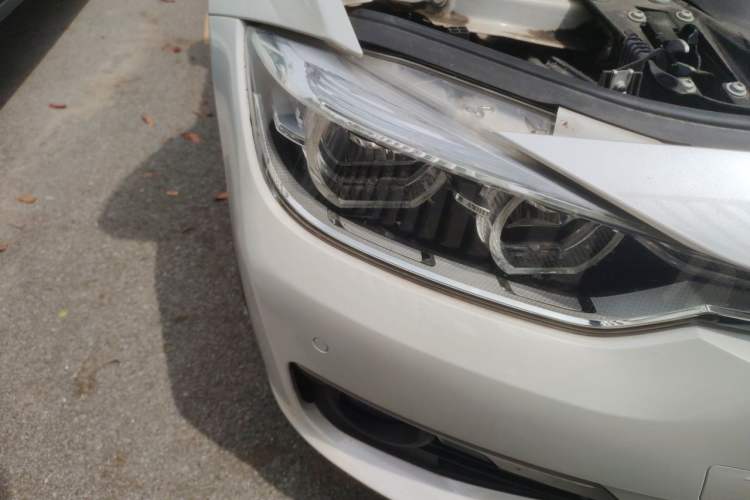 Used BMW 3 Series 2019 320Li Fashion Model Right Front Headlight