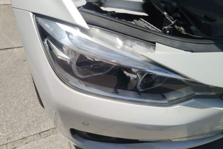 Used BMW 3 Series 2019 320Li Fashion Model Right Front Headlight