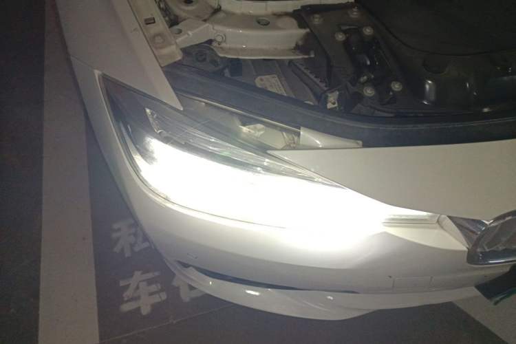 Used BMW 3 Series 2019 320Li Fashion Model Right Front Headlight