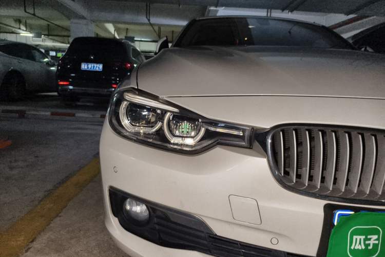 Used BMW 3 Series 2019 320Li Fashion Model Right Front Headlight