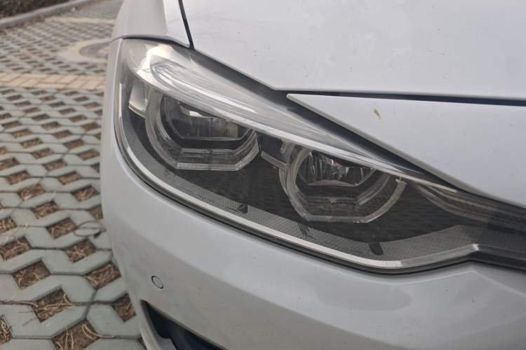 Used BMW 3 Series 2019 320Li Fashion Model Right Front Headlight