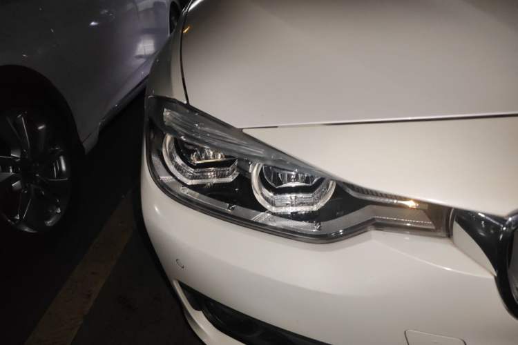 Used BMW 3 Series 2019 320Li Fashion Model Right Front Headlight