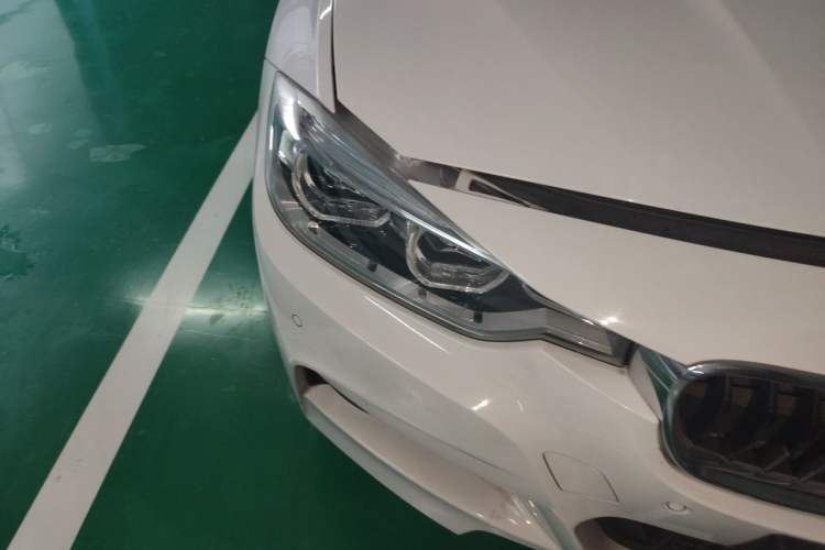 Used BMW 3 Series 2019 320i M Sport Package Right Front Headlight