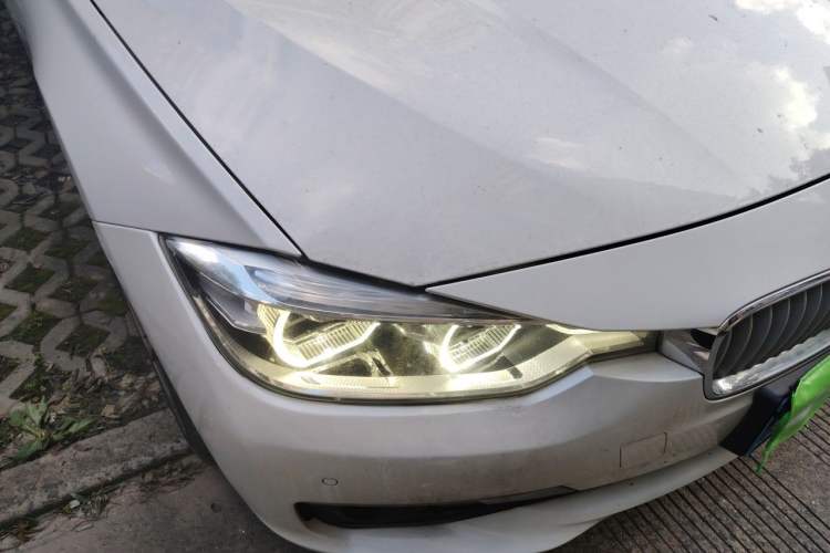 Used BMW 3 Series 2019 320Li Fashion Model Right Front Headlight