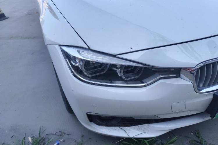 Used BMW 3 Series 2019 320Li Fashion Model Right Front Headlight