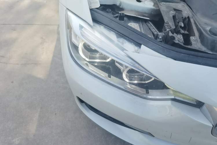 Used BMW 3 Series 2019 320Li Fashion Model Right Front Headlight
