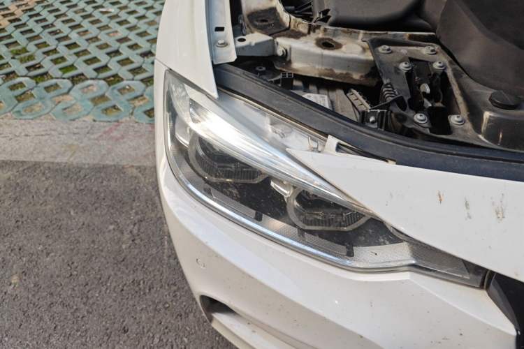 Used BMW 3 Series 2019 320Li M Sport Package Right Front Headlight