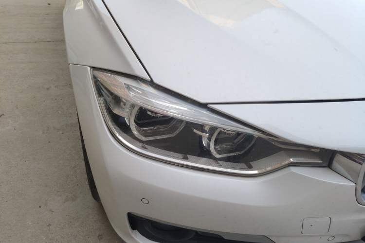 Used BMW 3 Series 2019 320Li Fashion Model Right Front Headlight