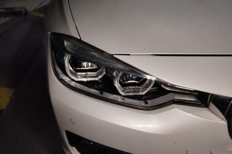 Used BMW 3 Series 2019 320Li Fashion Model Right Front Headlight