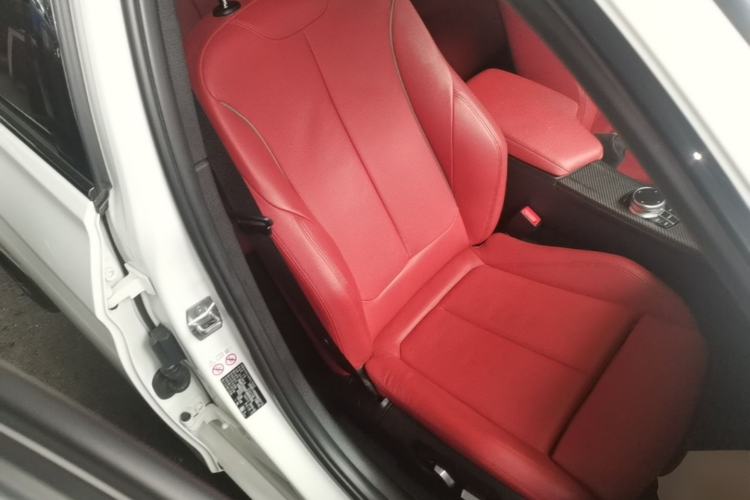 Used BMW 3 Series 2019 320i M Sport Night Edition Right Front Seat