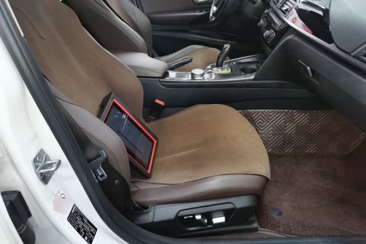 Used BMW 3 Series 2019 320Li Fashion Model Right Front Seat