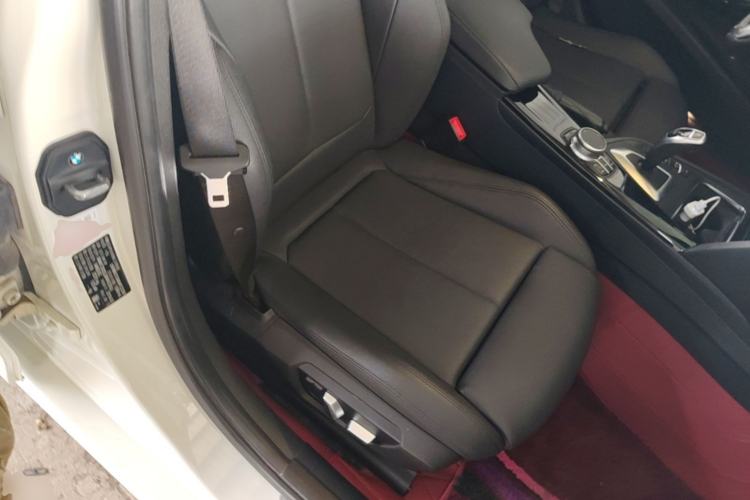 Used BMW 3 Series 2019 320Li M Sport Package Right Front Seat
