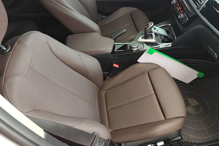 Used BMW 3 Series 2019 320Li M Sport Package Right Front Seat