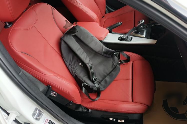 Used BMW 3 Series 2019 320i M Sport Package Right Front Seat