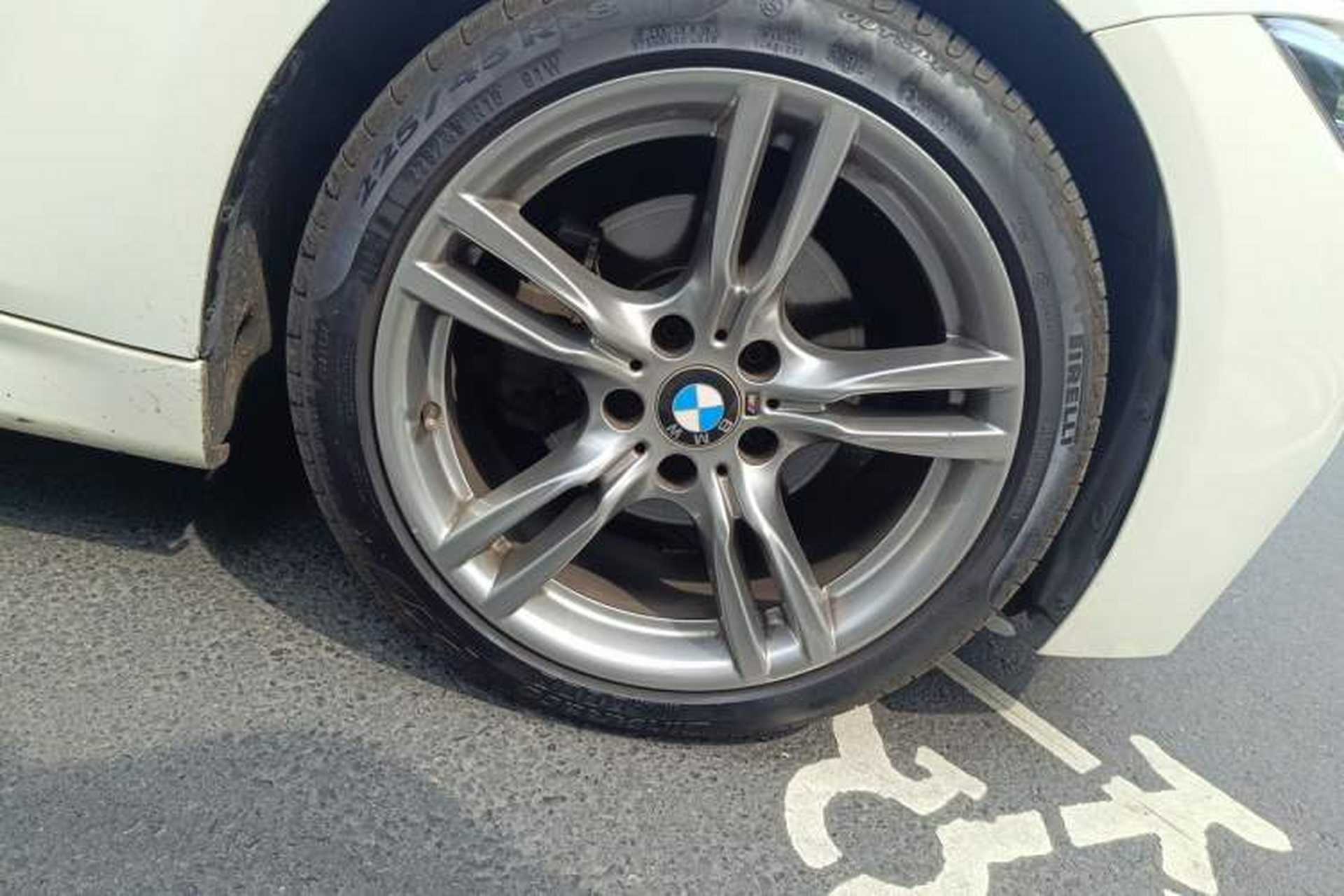 Used BMW 3 Series 2019 320Li M Sport Night Edition Right Front Wheel Hub