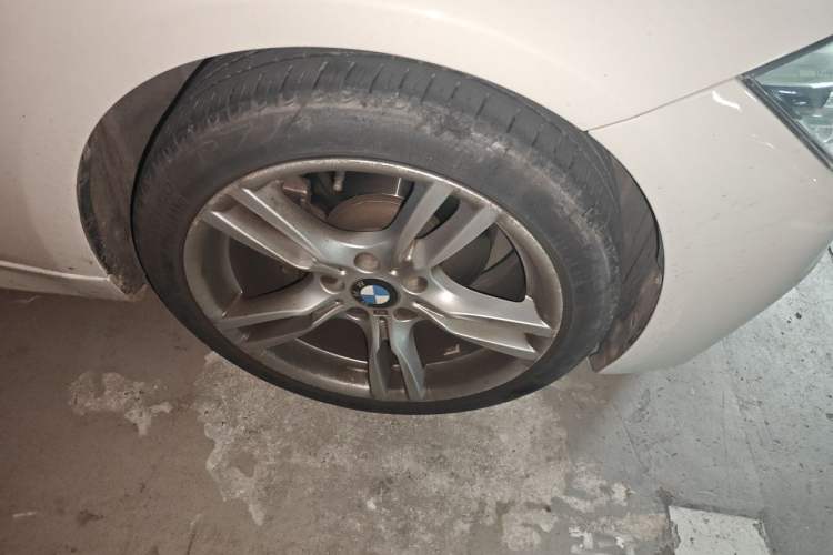 Used BMW 3 Series 2019 320Li M Sport Package Right Front Wheel Hub
