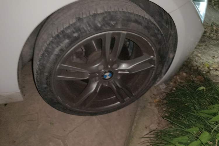 Used BMW 3 Series 2019 320Li M Sport Night Edition Right Front Wheel Hub