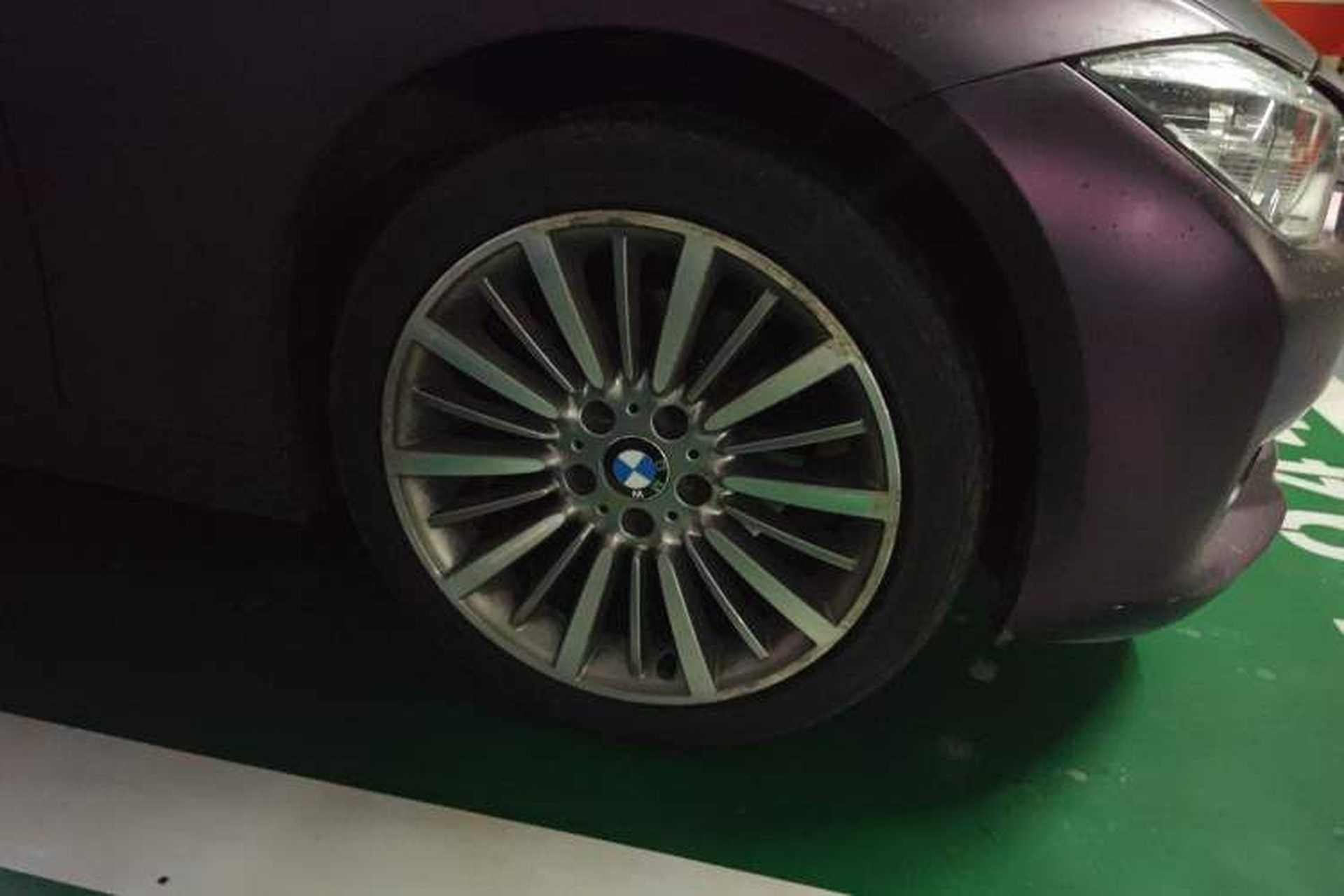 Used BMW 3 Series 2019 320Li xDrive Fashion Model Right Front Wheel Hub
