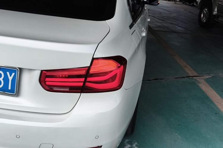 Used BMW 3 Series 2019 320Li Fashion Model Right Rear Taillight