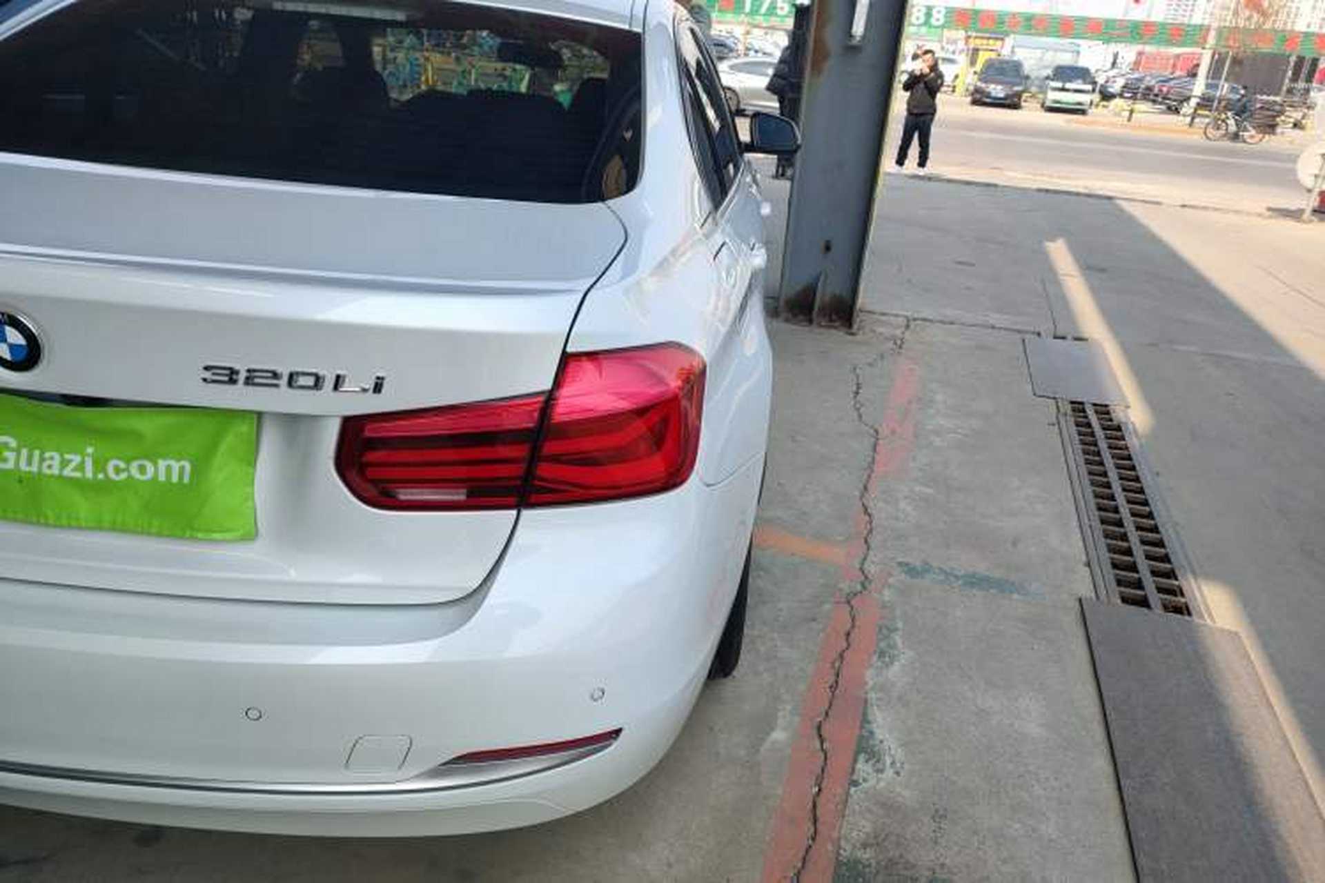 Used BMW 3 Series 2019 320Li Fashion Model Right Rear Taillight