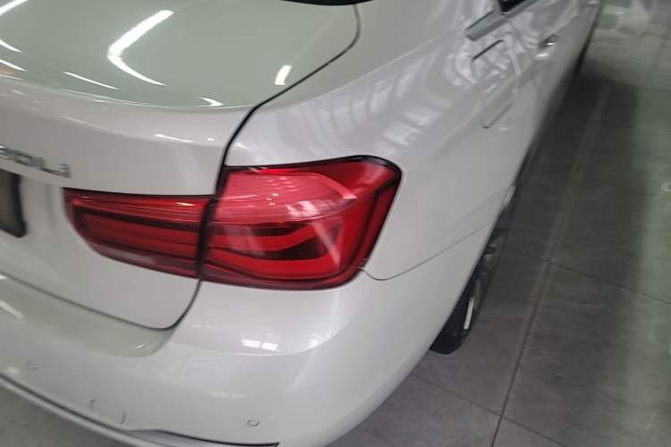 Used BMW 3 Series 2019 320Li Fashion Model Right Rear Taillight