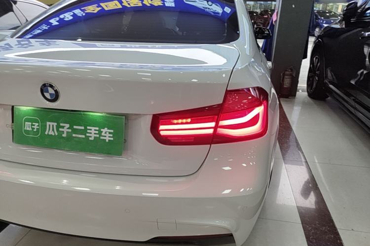 Used BMW 3 Series 2019 320i M Sport Night Edition Right Rear Taillight