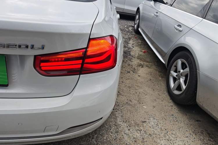 Used BMW 3 Series 2019 320Li Fashion Model Right Rear Taillight