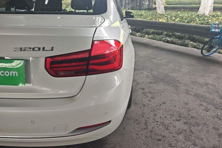 Used BMW 3 Series 2019 320Li Fashion Model Right Rear Taillight