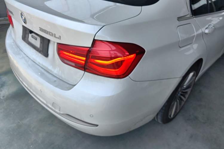 Used BMW 3 Series 2019 320Li Fashion Model Right Rear Taillight