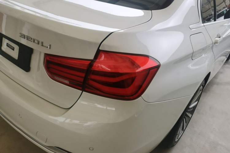 Used BMW 3 Series 2019 320Li Fashion Model Right Rear Taillight