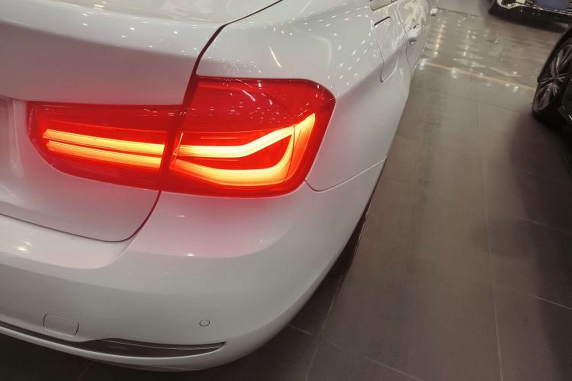 Used BMW 3 Series 2019 320Li Fashion Model Right Rear Taillight