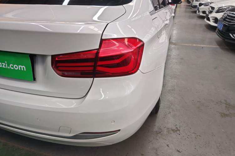 Used BMW 3 Series 2019 320Li Fashion Model Right Rear Taillight