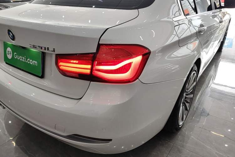 Used BMW 3 Series 2019 320Li Fashion Model Right Rear Taillight