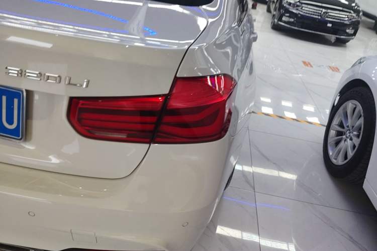 Used BMW 3 Series 2019 320Li M Sport Package Right Rear Taillight