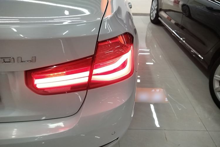 Used BMW 3 Series 2019 320Li Fashion Model Right Rear Taillight