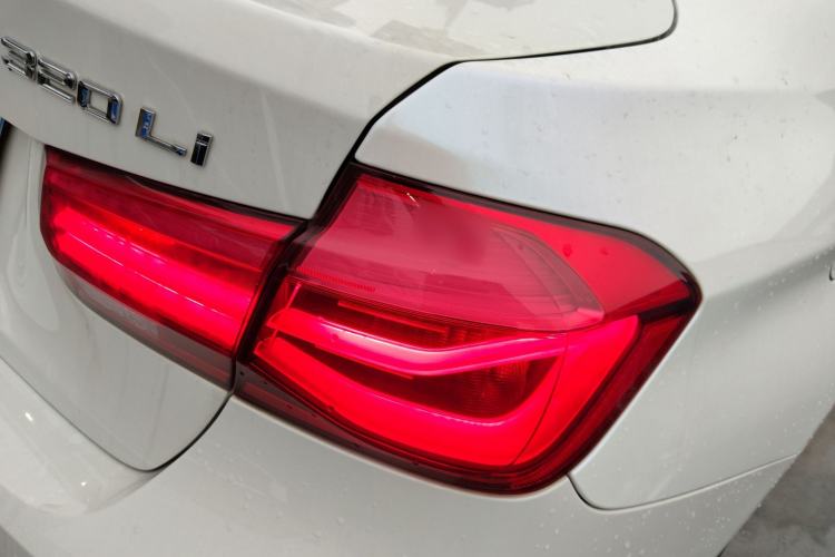 Used BMW 3 Series 2019 320Li M Sport Package Right Rear Taillight