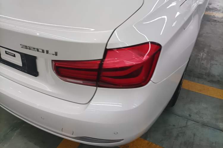 Used BMW 3 Series 2019 320Li Fashion Model Right Rear Taillight