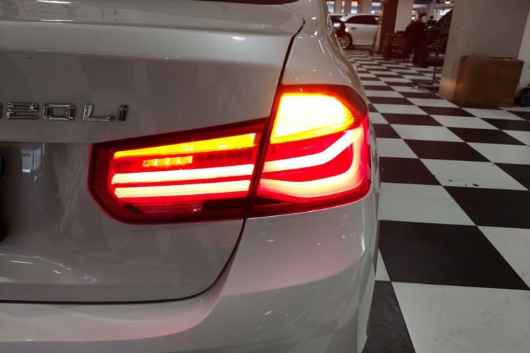 Used BMW 3 Series 2019 320Li xDrive Fashion Model Right Rear Taillight