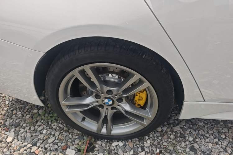 Used BMW 3 Series 2019 320Li M Sport Night Edition Right Rear Wheel Hub
