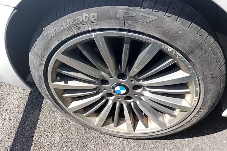 Used BMW 3 Series 2019 320Li Fashion Model Right Rear Wheel Hub